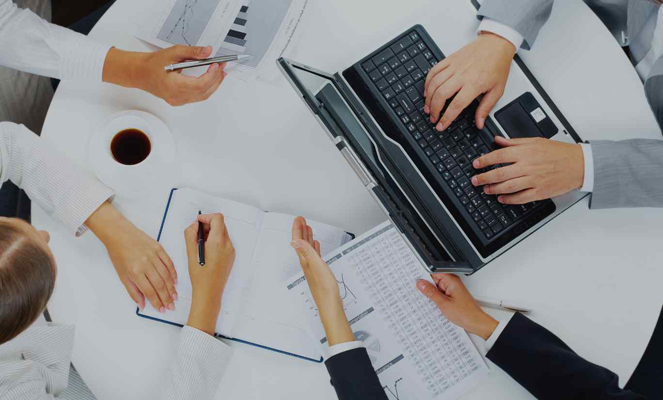 How a Search Engine Marketing Consultant Can Assist You